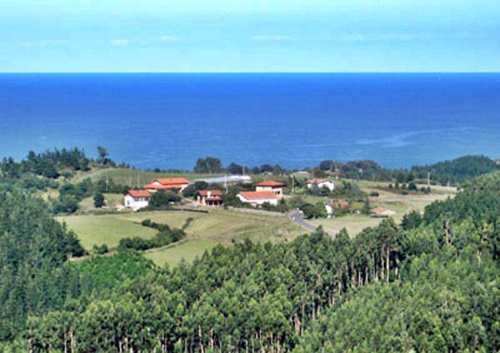 Gasthaus H&Ap Rural Merrutxu Ibarrangelu Exterior foto